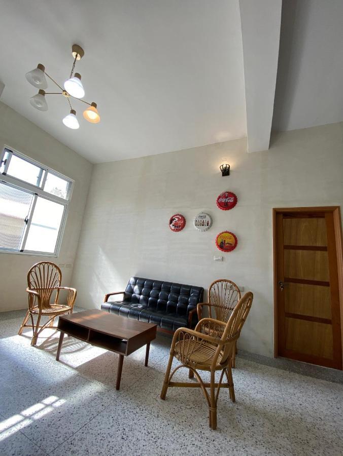 四季小空間 Apartment Pingtung Exterior photo